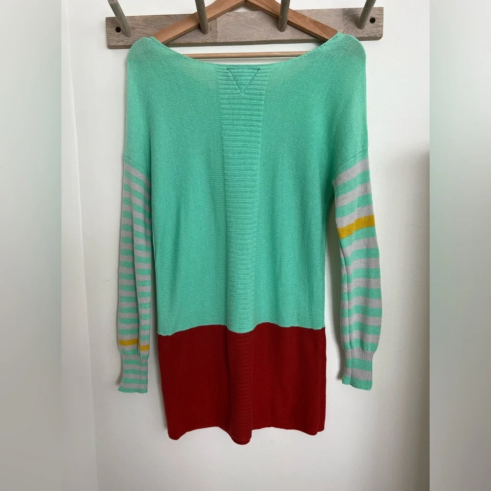 Volcom Sweater - Picture 3 of 3